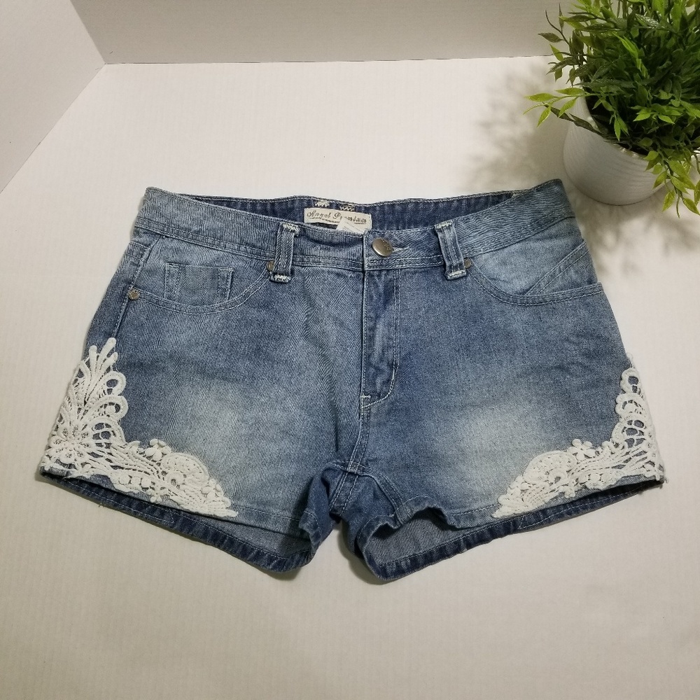 Short Jeans - Picture 5 of 5